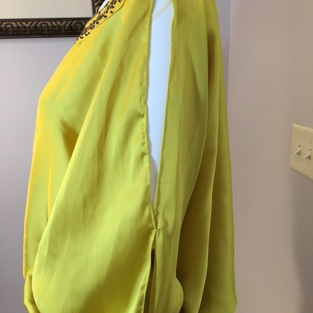 Selena & Maria Sequins Mustard Yellow Long Puff Button Sleeves Blouse Size M - Picture 11 of 16